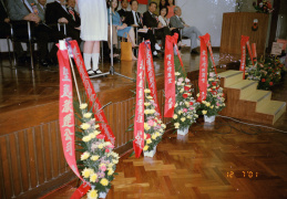 2001